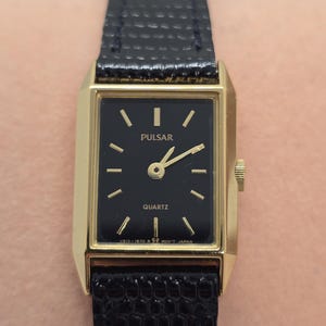 Vintage Pulsar Quartz Watch Gold & Black Rectangular Women's Small Wrist Watch 1980s Japan Movement Classic Retro Dress Watch V810-1870