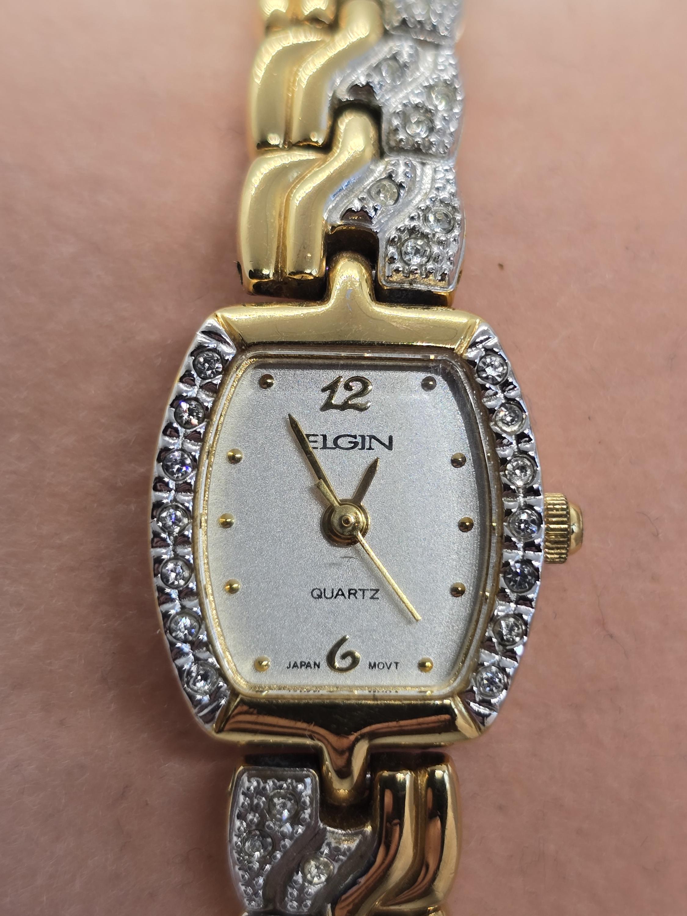 Elgin Women Wristwatch Silver/Gold 19mm Quartz Analog Wrist Watch Amazon.com: Elgin Women main image 3