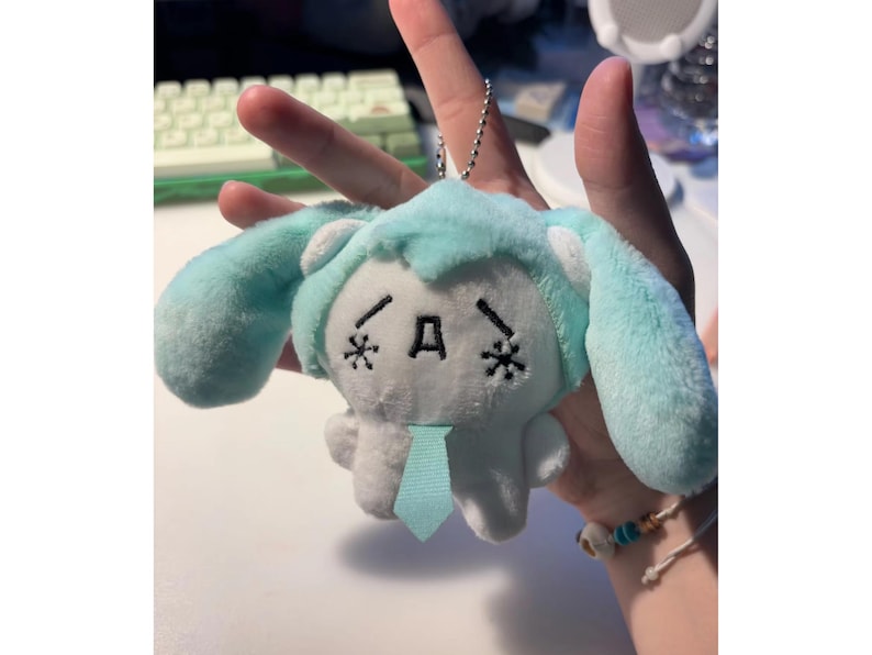 Mini Kawaii Hatsune Miku Plush Keychain, Cute Anime Plush Doll Pendant, Birthday Gift for Anime Lover