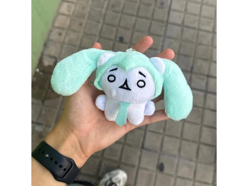 Mini Kawaii Hatsune Miku Plush Keychain, Cute Anime Plush Doll Pendant, Birthday Gift for Anime Lover
