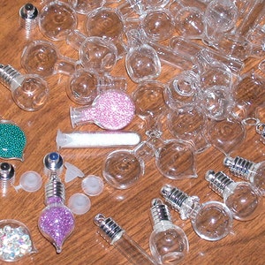 10 Stück Großverkauf MIX Lot kleine Glas winzigen Miniatur Anhänger Halskette Charme Trank Fläschchen Flaschen Neu