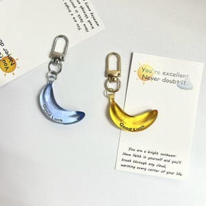 Banane Emotionaler Schlüsselanhänger - Banane VIEL GLÜCK Schlüsselanhänger - Obst Schlüsselanhänger - Emotionaler Schlüsselanhänger - Taschenanhänger - Personalisiertes Geschenk - Weihnachtsgeschenk