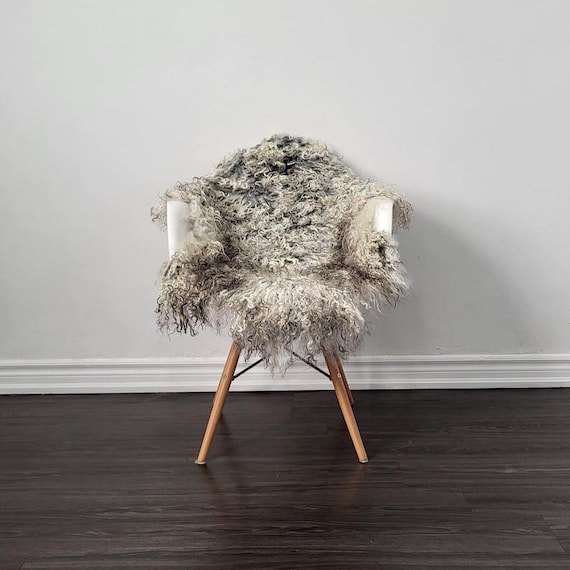 【新品未使用】値下げ　ゴットランドシープスキン グレー ラグ 羊 天然素材 ゴットランドシープスキンSKINNRIKET 羊毛ラグ グレー