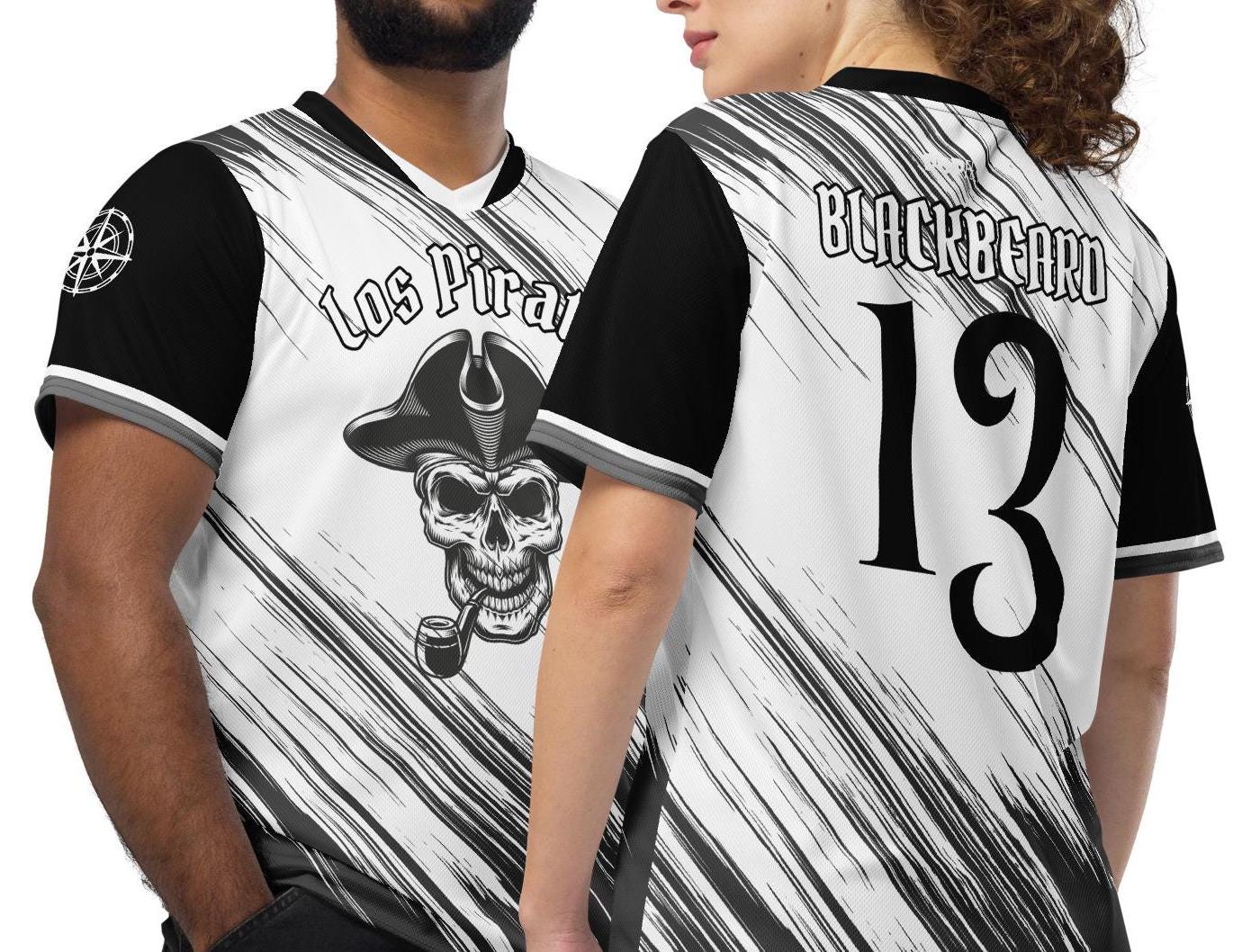 Los Piratas Captain Blackbeard #13 Pirate Buccaneer Skull Recycled