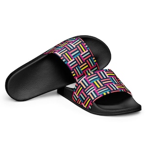 Flerfärgade lapptäckssandaler i Pop Felix-mönster för kvinnor