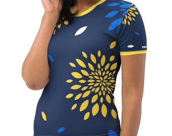 Blue + Daisy Yellow Floral Flower Pattern Women's Pop Felix Designer Tee T-shirt