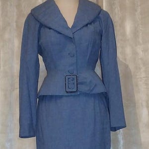 1940&#39;s Kipness Original blue wool vintage suit jacket with shoulder pads and skirt, Tailored, Fitted, Powerhouse Suit Skirt