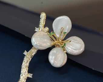 Handmade Baroque Pearl Flower Brooch, Gold Plated Lapel Pin