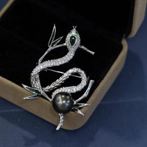 Tahitian Black Pearl Snake Brooch: Crystal & Gold-Filled Gothic Jewelry