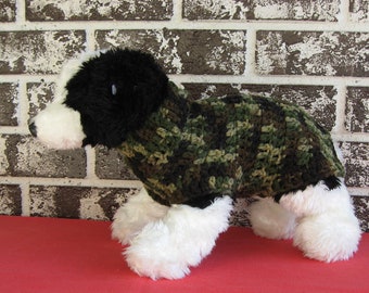 Dog sweater in camophlage, xs dog sweater, sm dog sweater, camo dog sweater, crochet dog sweater