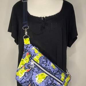 Hip Hop Hooray Dayna Concealed Carry Sling Bag