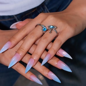 Pink White Ombre Dragon Claw Press On Nails, Raptor Claw Nails, Edgy Fox Demon Style, Y2K Nails, Animal Nails, Werewolf Nails, Witch Nails