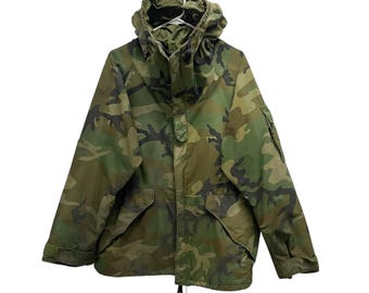 1980's US Army Camo Parka Field Cold Weather Jacket Golden Mfg Co