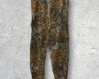Vintage Realtree Camouflage Thin Jogger Pants