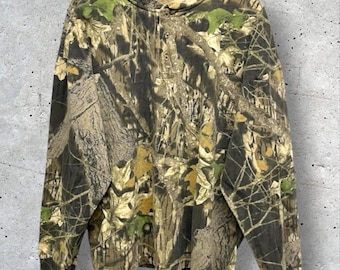 Vintage 90s Duxbak x Mossy Oak Camouflage Henley T-Shirt