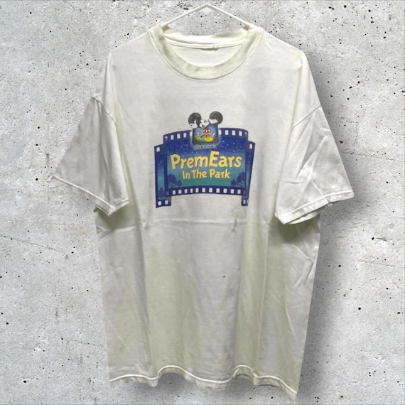 Vintage 1999 Disney Channel Premears in the Park Distressed White