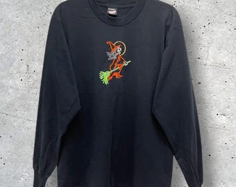 Camiseta de manga larga vintage de los 90 con bordado de bruja y costura sencilla // XL
