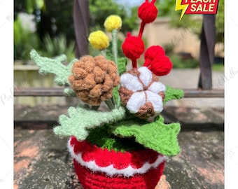 Handmade Crochet Flower Pot, Yarn Flower Arrangement, Cozy Desk Decor, Cute Home Decoration, Christmas Gift, Office Ornament
