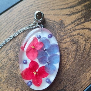 Hydrangea Resin Pendant Necklace Real Flowers in Clear Resin Oval Botanical Jewelry Handmade Nature Gift for Her