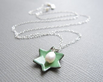 Green Star of David Jewish Necklace Enamel White Pearl Sterling Silver