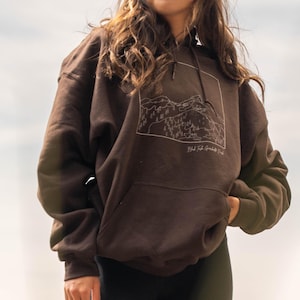 Mountain Hoodie – Minimalist Line Art Nature Sweater