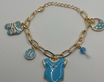 It’s a BOY/Its a Girl Baby Shower/Gender Reveal Custom made charm bracelet