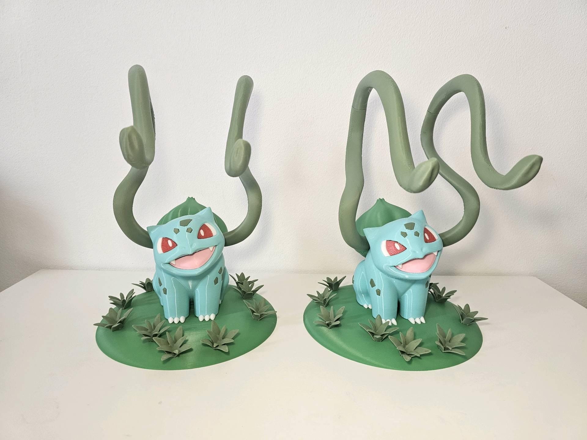 Bulbasaur Starter Controller Stand | Stand for XBOX, PS5, Nintendo ...