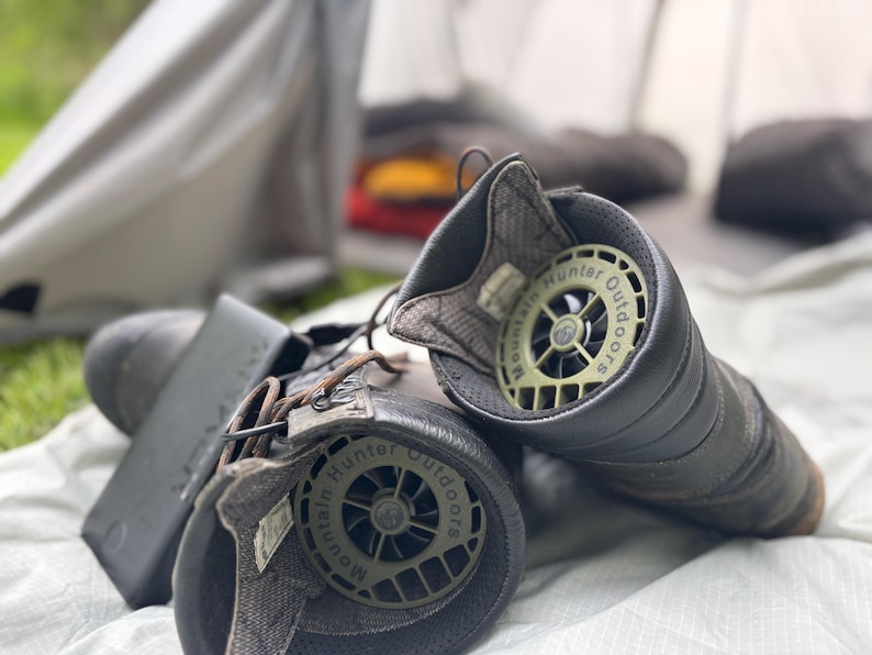 Portable Boot Dryer: Ultralight and Made in the USA- Stop Odor and Protect Your Expensive Gear afbeelding 6