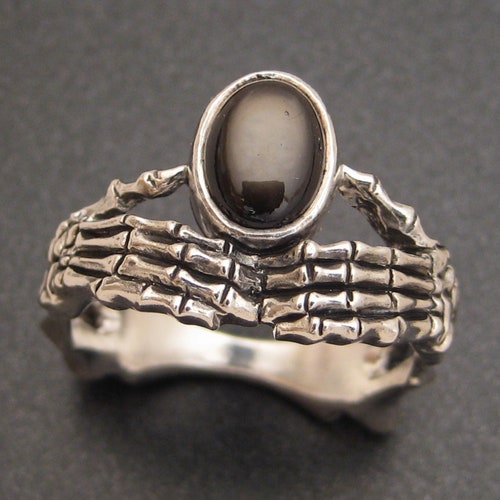 Sterling Skeletal Claddagh Ring Etsy