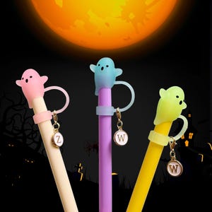Custom Halloween  Straw Cap,Luminous Ghost Straw Topper,Halloween Party Favor,Stanley Dust Cap,Halloween Gifts,Drink Accessories,Straw Cover