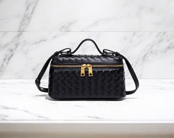 Woven Crossbody & Handbag