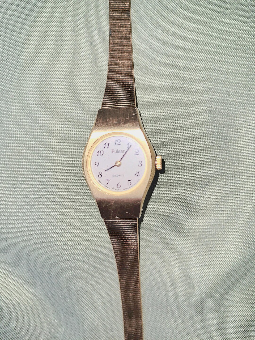 Vintage Pulsar Womens Watch Gold Tone Small Dial 15MM New Battery 5.75 Inch Vintage Pulsar Womens Watch 15mm Two Tone Octagon V8B0-5700  main image 4