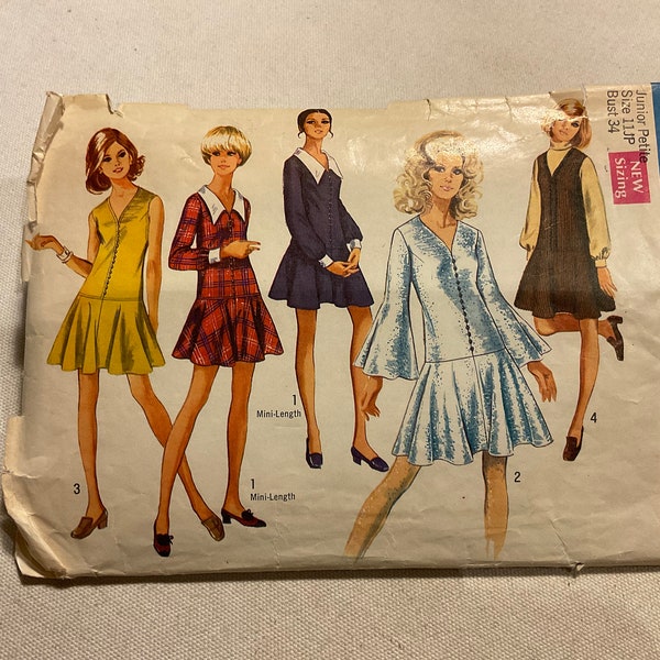 Vintage 60’s Mod Mini Dress Pattern Simplicity 8287 S11JP B34