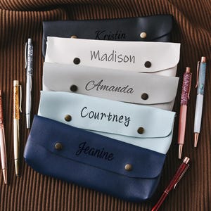 Estuche para lápices o bolsa de maquillaje pequeña personalizada, bolsa para cosméticos, regalo con monograma personalizado para ella, idea de accesorio única, idea de accesorio elegante para ella