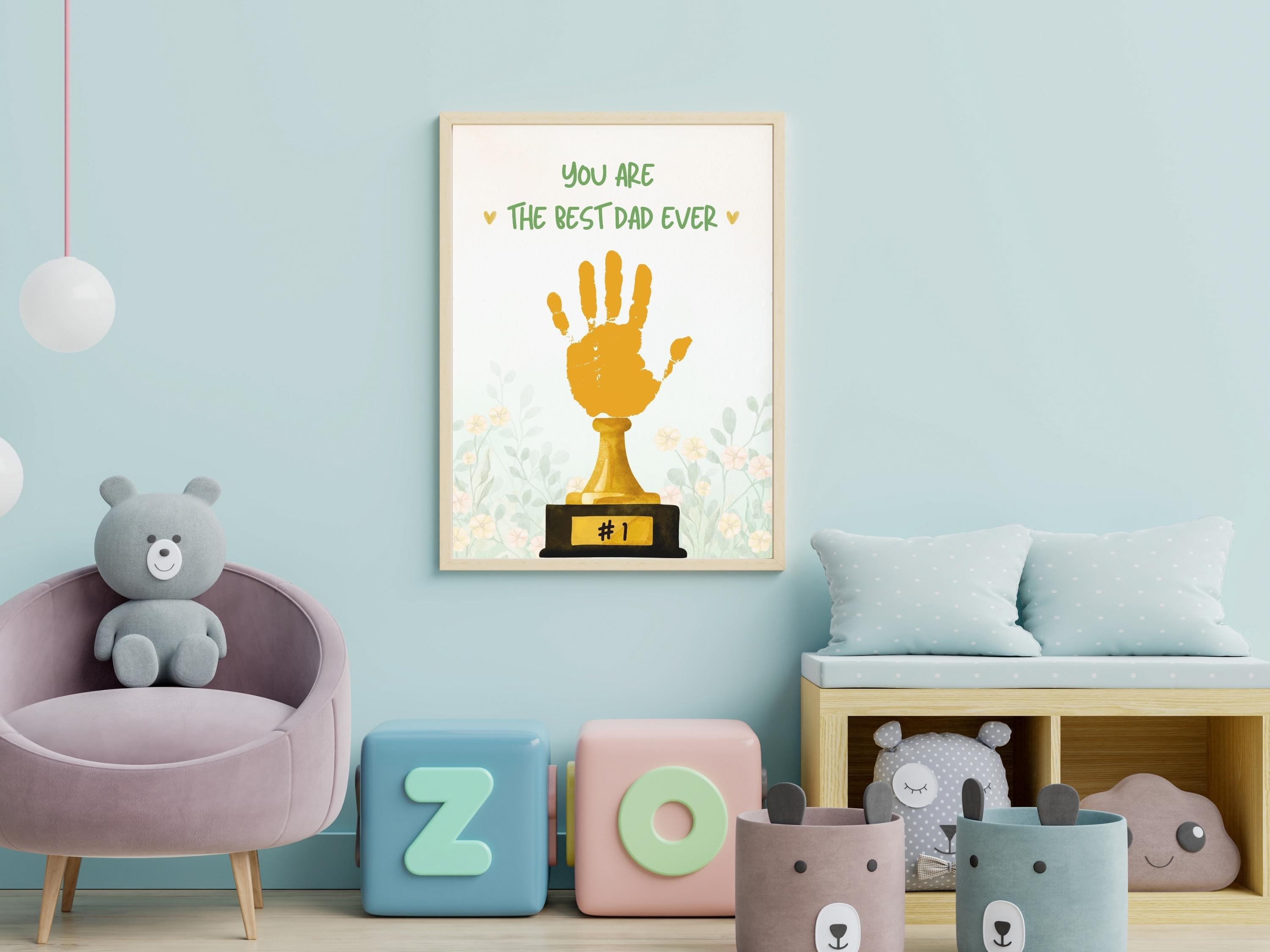Best Dad Trophy Handprint Craft Printable – DIY Toddler & Baby Gift ...