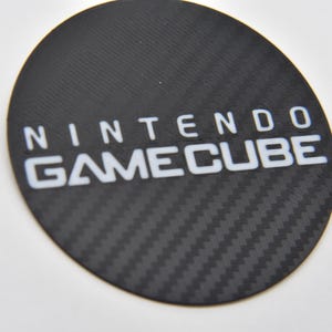 Top emblem "Carbon Fiber" finish