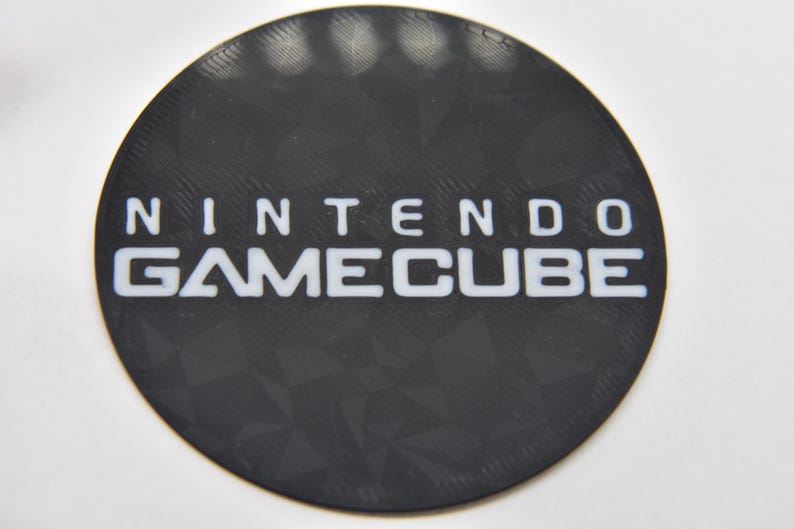 Top emblem "Diamond" finish