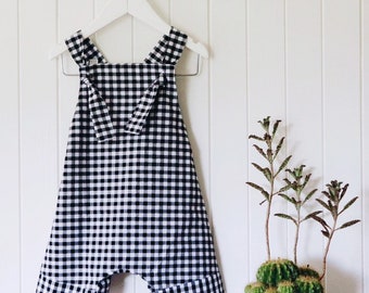 Gingham romper. Easter romper. Easter outfit / photo prop / unisex onsie / harem playsuit / toddler romper/ baby romper / baby shower gift /