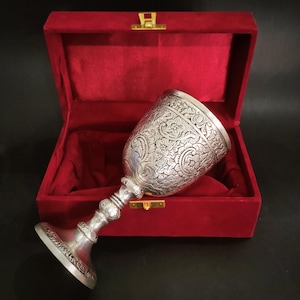Personalized Brass Chalice Goblet – Medieval Communion Cup, Custom Wine Goblet for Rituals, Weddings & Special Occasions, Handcrafted Gift