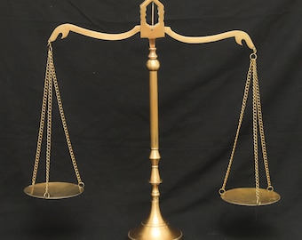 Vintage Brass Balance Scale Décor – 22" Tall Justice Symbol – Antique Gold Metal Scales – Lawyer Office, Home, Lawyer Gift or Study Display
