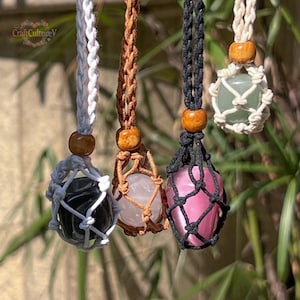 Crystal Holder Necklace, Adjustable Macrame Cord Pouch, Random Crystal Stone, Healing Crystal Gift for Crystal Lover/ Mom/ Dad/ Sister