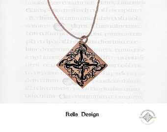 Book of Kells Design 37, Necklace