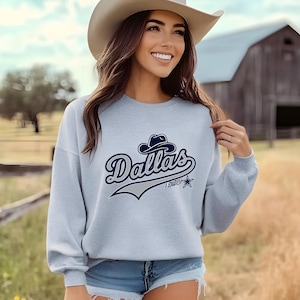 Sudadera vintage de fútbol de Dallas, regalo moderno para fanáticos del fútbol de Dallas, sudadera para el día del juego de Dallas, sudadera vintage de vaquero, regalo para fanáticos de Dallas