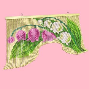 Cortina de cuentas con diseño de lirio de los valles, cortina floral con cuentas de madera para puerta, biombo con flores verdes y blancas, decoración de pared estilo bohemio retro. imagen 6