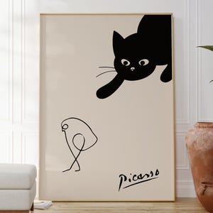 Stampa di gatto divertente di Pablo Picasso, poster di un gatto che insegue un uccello, decorazione da parete minimalista e divertente per la casa, regalo per gli amanti dei gatti, opera d'arte originale