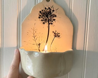Botanical tea light luminary, a ceramic wall hanging candle holder with Queen Anne’s Lace imprint for farmhouse decor