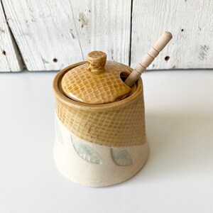 Ceramic honey pot with wood dipper with green leaf, handmade honey jar for tea time, a country kitchen accessory or hostess gift