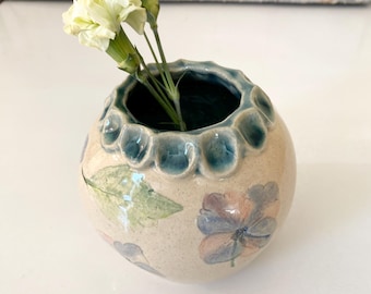 Round Modern Vase