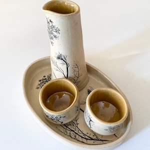 Handmade Ceramic Sake Set: Queen Anne’s Lace Imprint Tray & Cups - Japanese Inspired