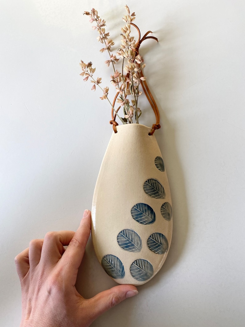 White Decorative Wall Hanging Flower Vase, Minimalist Ceramic and Leather Hanging Flower Sconce Decor image 2